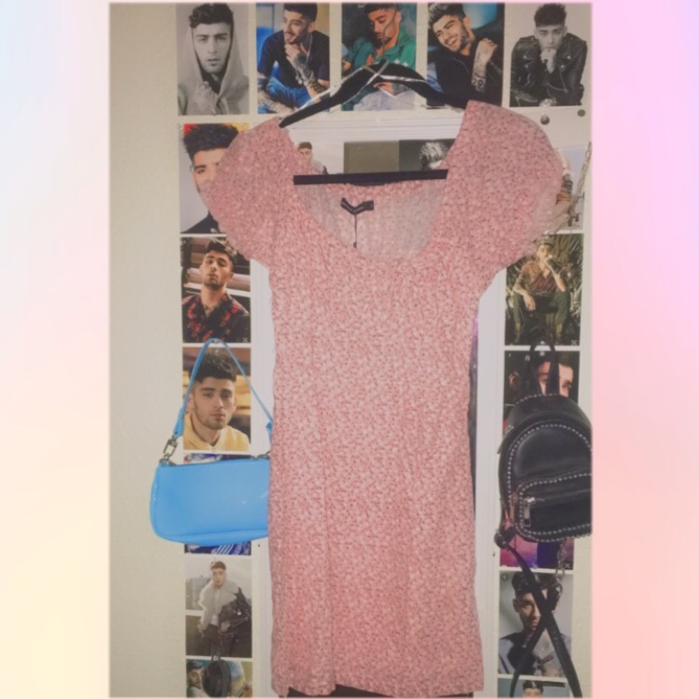 Sundaemuse dress